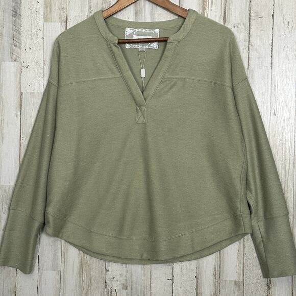 NWT Cupio Ribbed Blouse Top Medium Light Green Relaxed Fit Boho Cottagecore Cozy - Picture 1 of 7